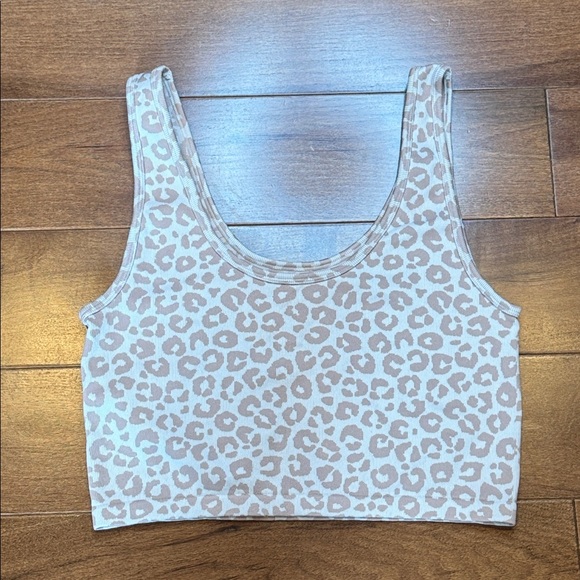 NWOT NO BOUNDARIES Leopard Print Crop Tank - Picture 2 of 5